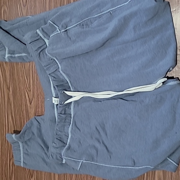 Lululemon 💎 - Picture 7 of 12